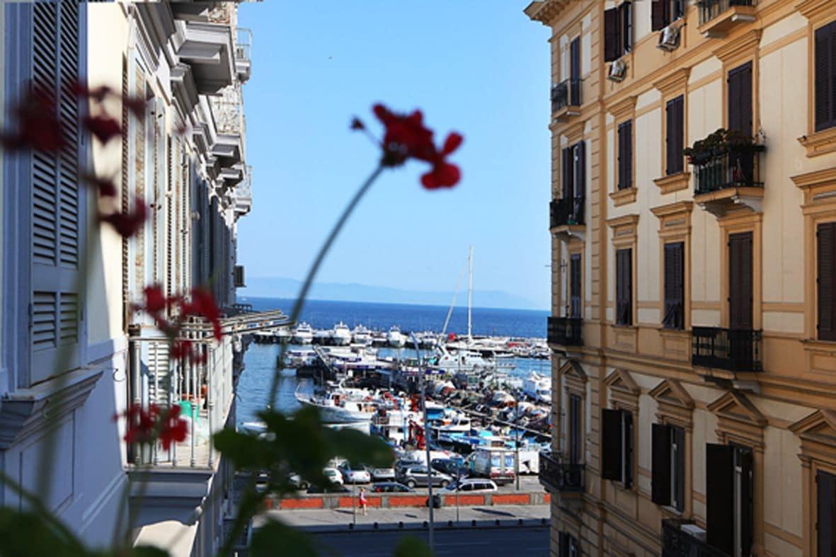 H Rooms Boutique Hotel Neapol Zewnętrze zdjęcie