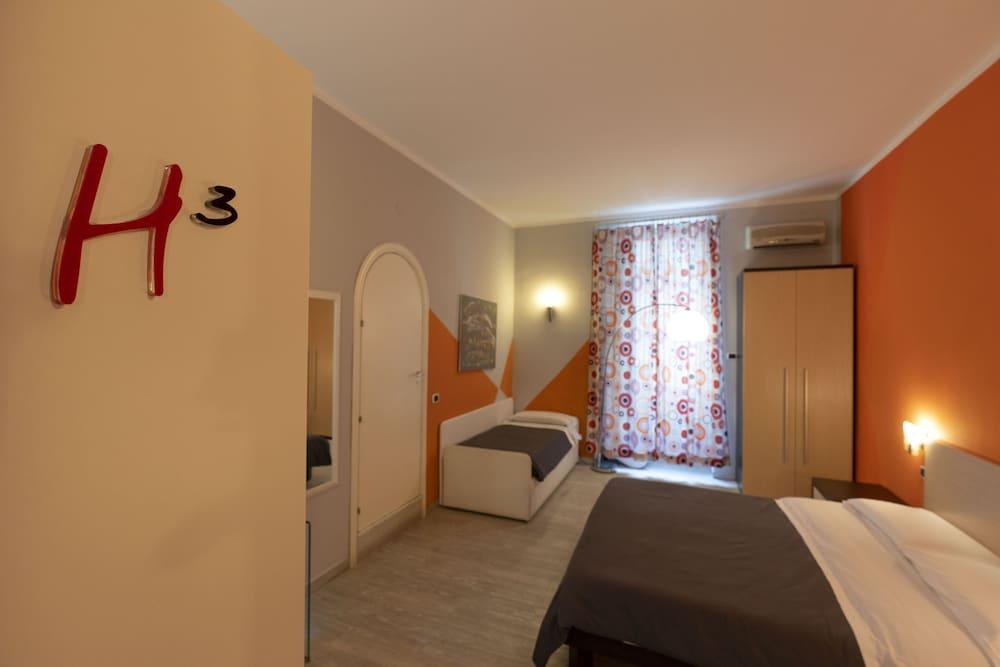 H Rooms Boutique Hotel Neapol Zewnętrze zdjęcie