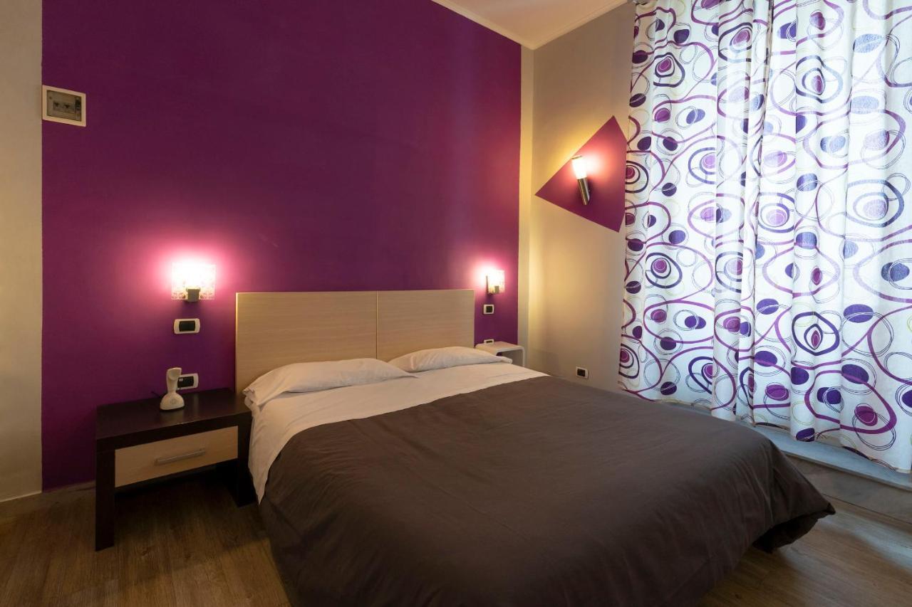 H Rooms Boutique Hotel Neapol Zewnętrze zdjęcie